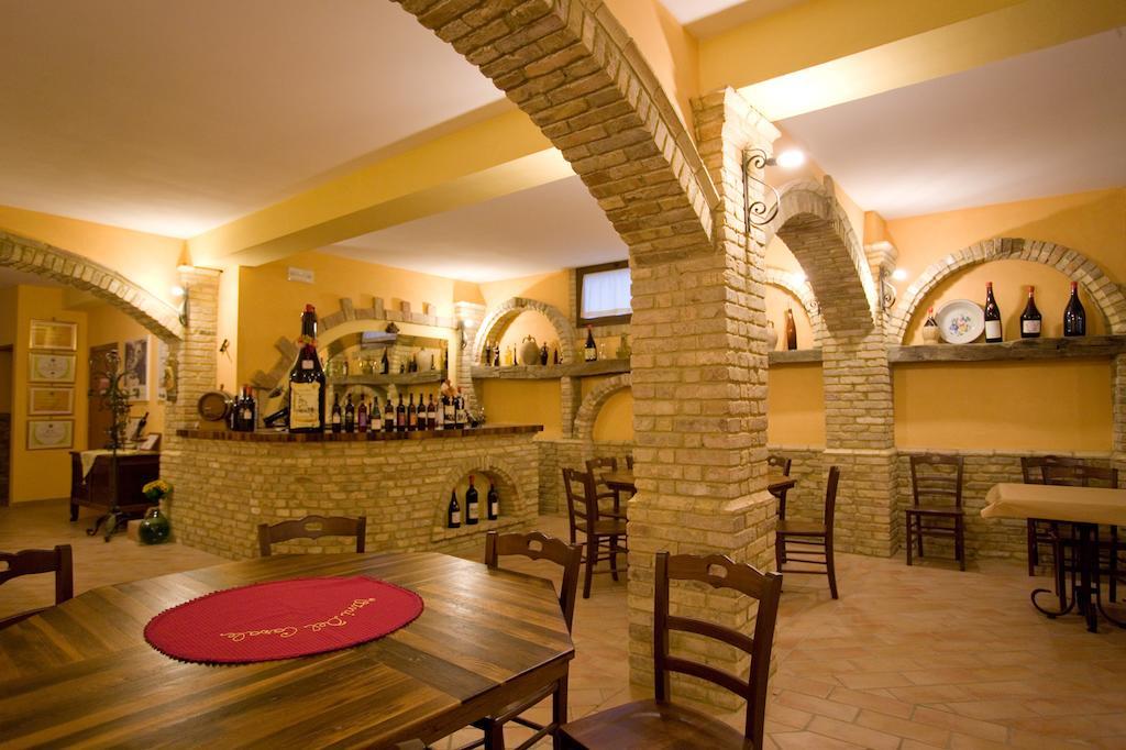 Azienda Vitivinicola Sergio Del Casale Vasto Exteriör bild